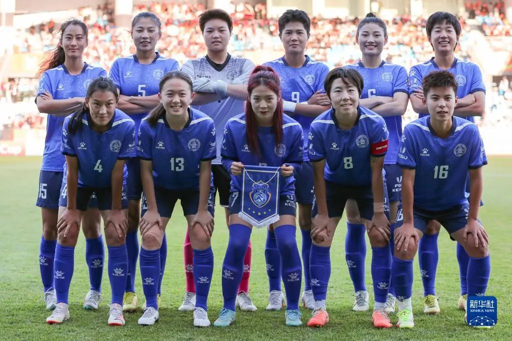 中球世界杯_世界杯子_世界足球杯中國(guó)