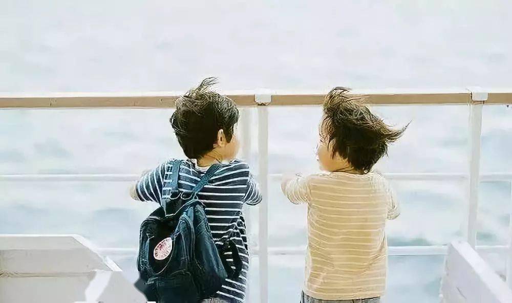 踢足球的崗位以及規(guī)則_踢足球的崗位_足球踢職業(yè)怎么走流程
