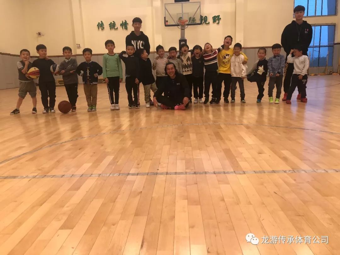 全場籃球的規(guī)則_籃球全場的規(guī)矩_籃球規(guī)則全場時長