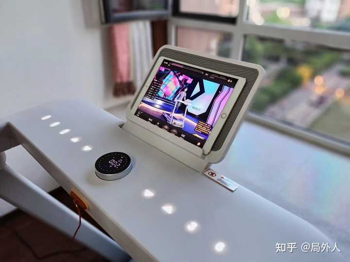 買跑步機(jī)還是去健身房_健身房那種跑步機(jī)多少錢一臺(tái)_健身房的跑步機(jī)一般什么價(jià)位
