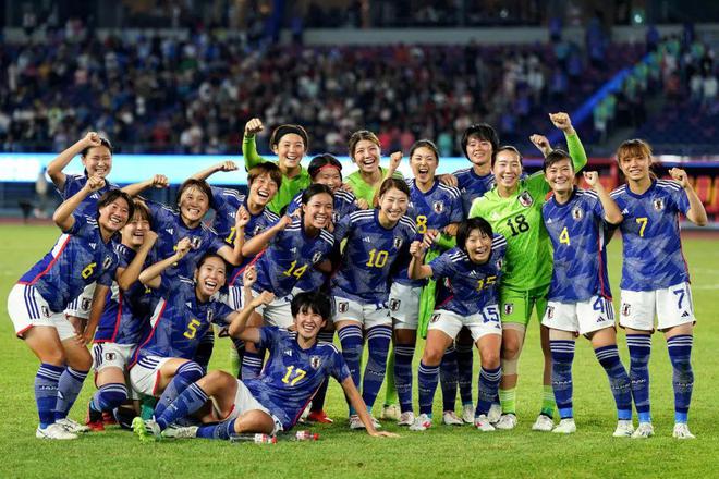 女足以“00后”主打的三隊陣容一路高歌奪